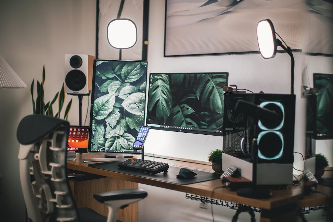 Desktop set up